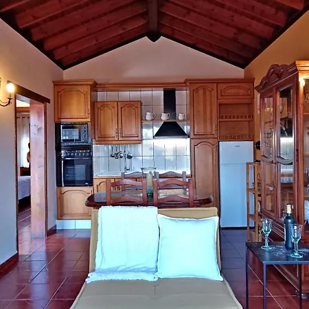 Casa La Molina C * Трикивихате